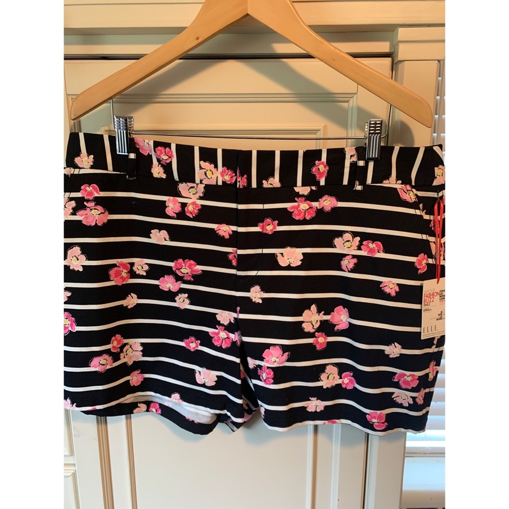 Elle shorts